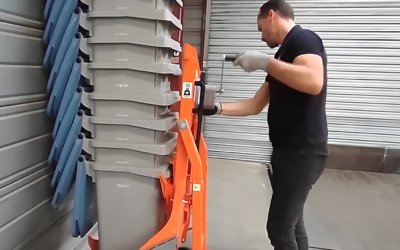 Chariot de manipulation télescopique